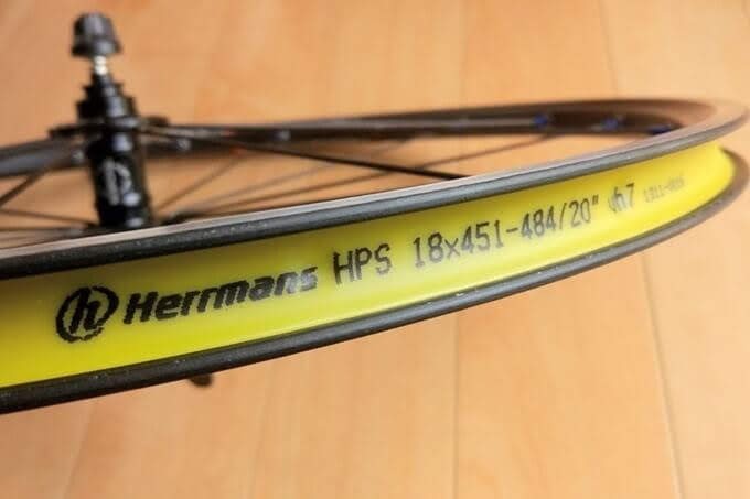 ヘルマンズのリムテープをR390リムに装着