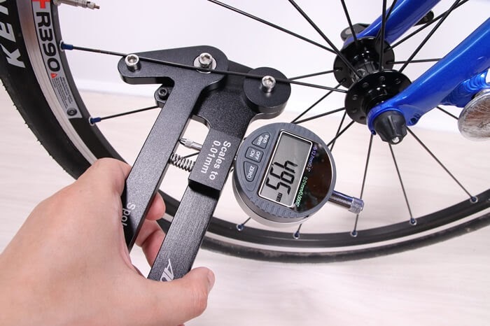 狂った買い物 自転車テンシオメーター サイクリングサイクリングツール用のシンプルなデザインのスポーク張力計サイクリストバイクアクセサリー