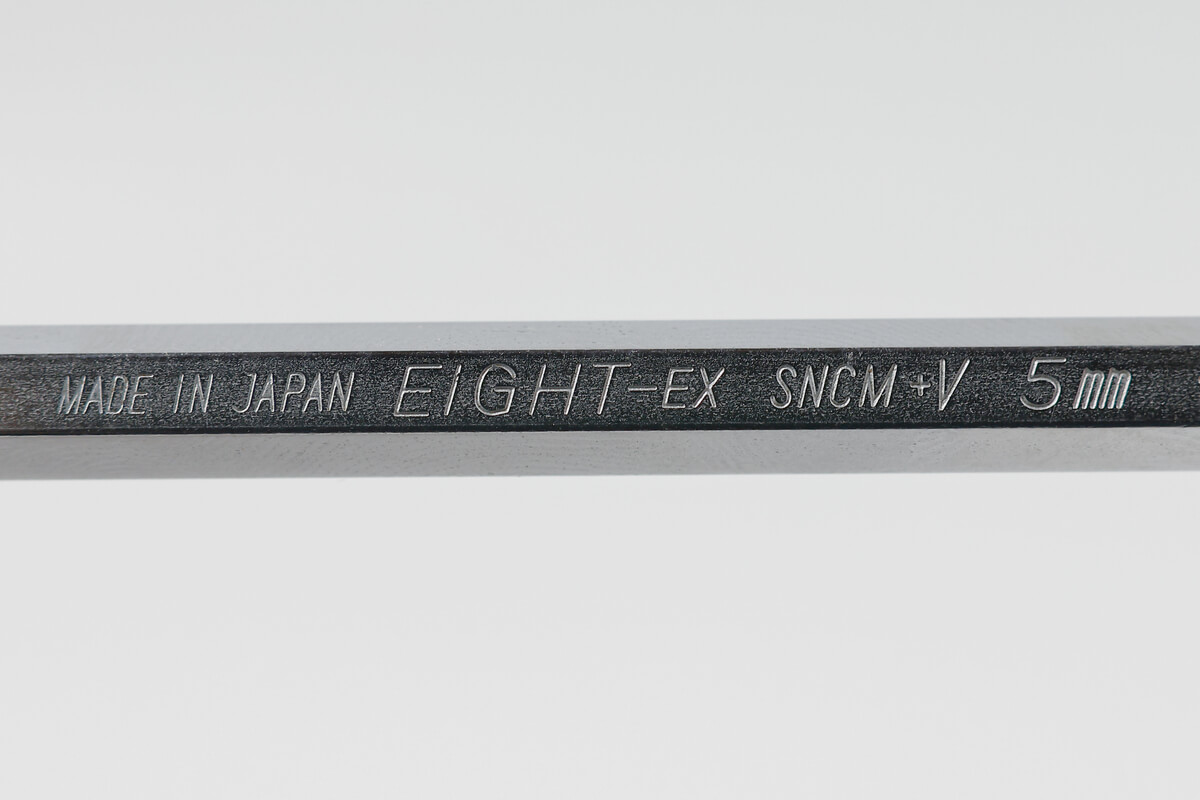 EIGHT-EX SNCM+V
